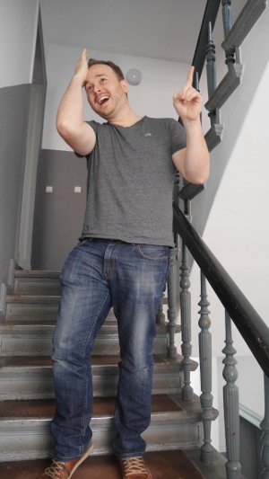 Funny words in other languages: Benny experiencing the French